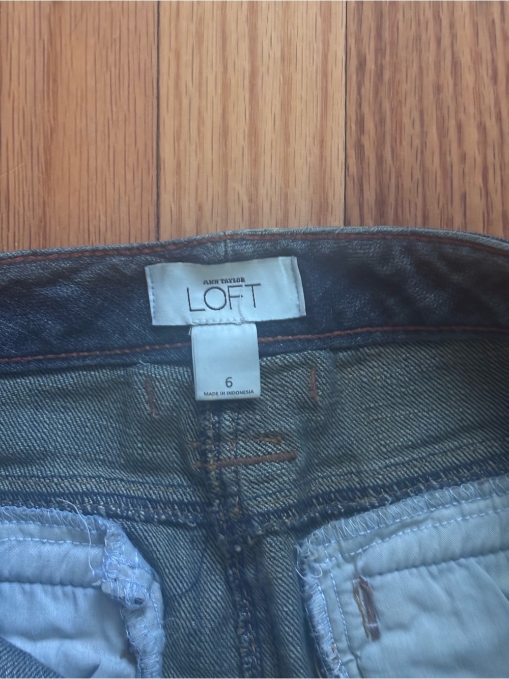 Dark Wash Denim Mini Skirt Size 6 | Jean Skirt | Y2K - Picture 4 of 6